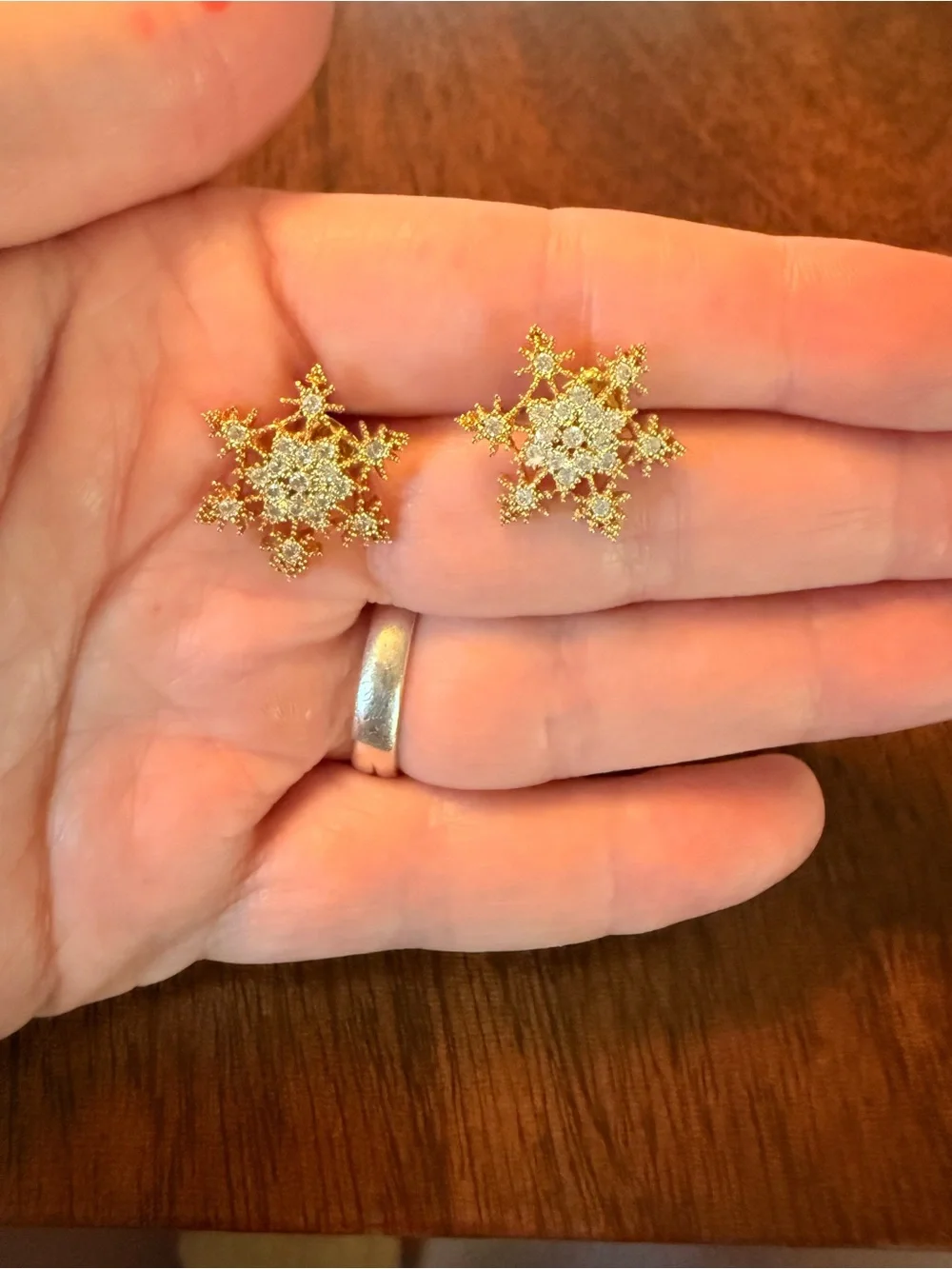 Gold Snowflake Crystal Stud Earrings - Elegant Women's Jewelry